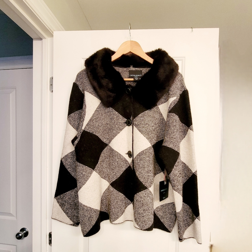 Cynthia Rowley Elegant Black and White Checkered Women's Coat Size 2X
